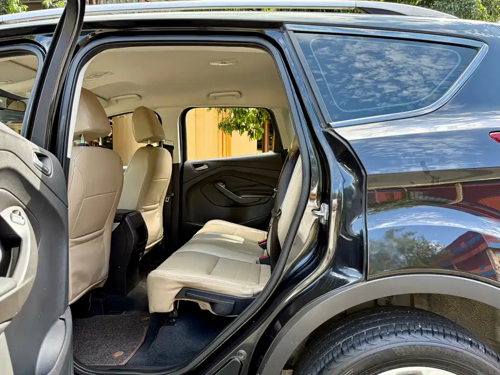 FORD ESCAPE 2013