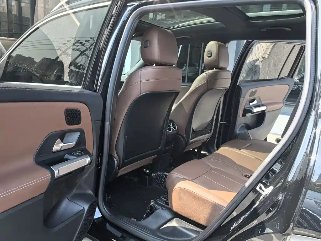 MERCEDES BENZ GLB 2020