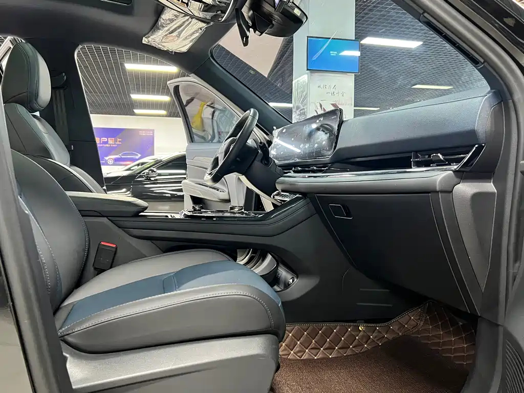 FORD EQUATOR SPORT 2023