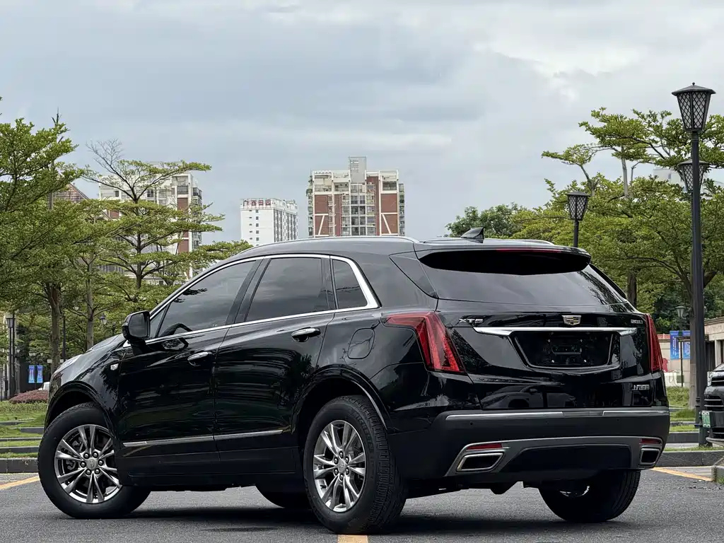CADILLAC XT5 2020