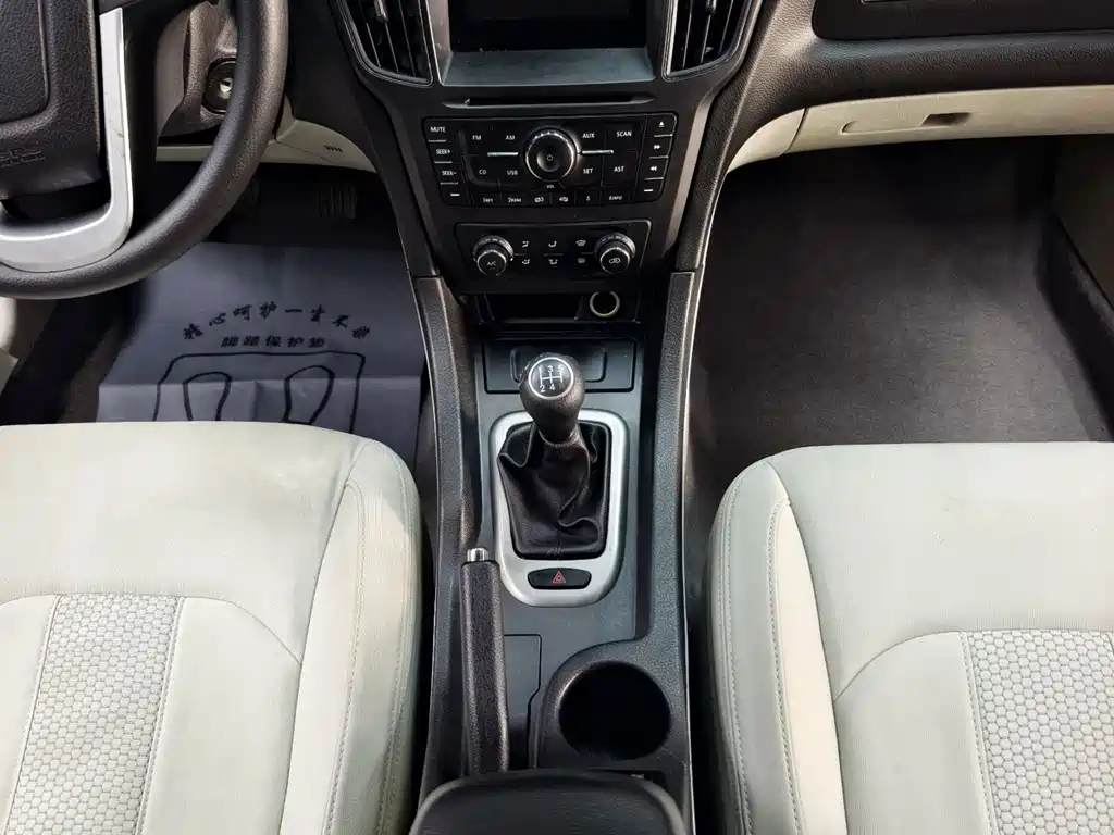 BAIC SENOVA D50 2015