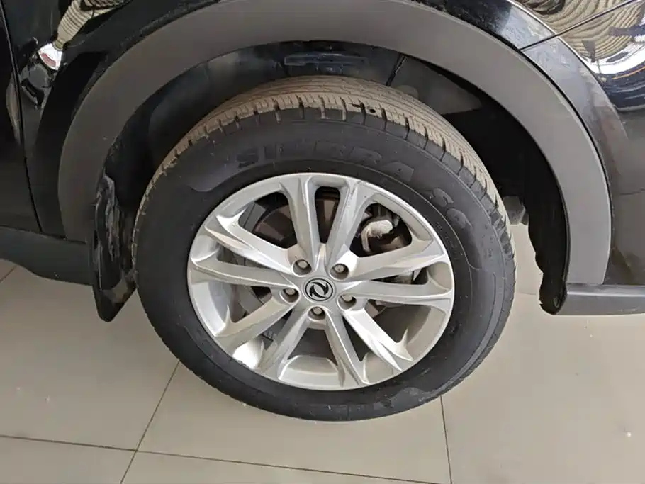 DONGFENG SCENERY 580 2021