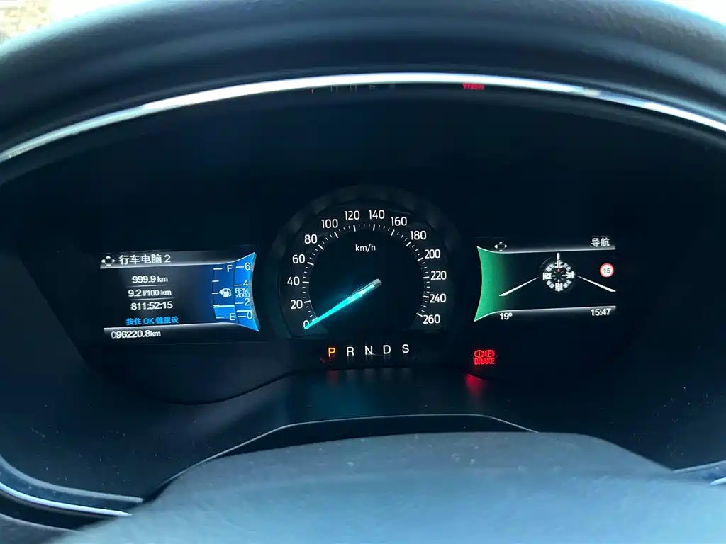FORD TAURUS 2015