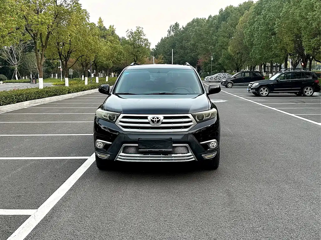 TOYOTA HIGHLANDER 2014
