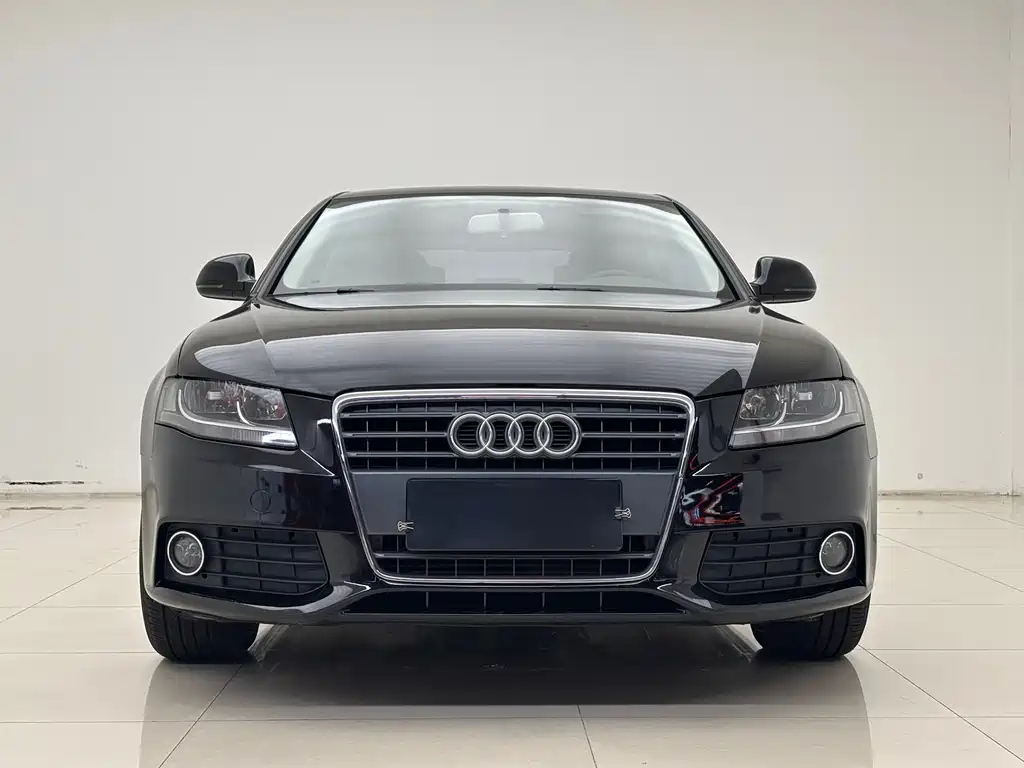 AUDI A4L 2012