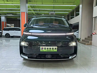 Заказать LEVC L380
