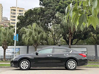NISSAN TEANA 2018
