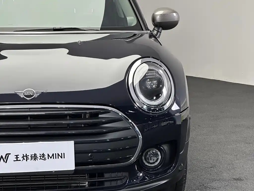 MINI CLUBMAN 2023