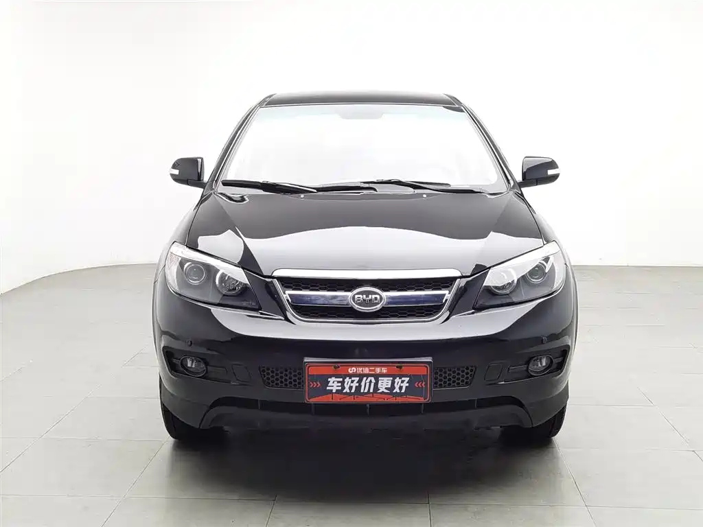 BYD S6 2015