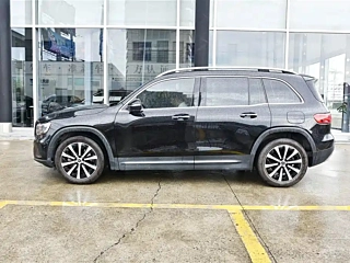 MERCEDES BENZ GLB 2025