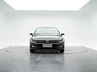 VOLKSWAGEN MAGOTAN 2017