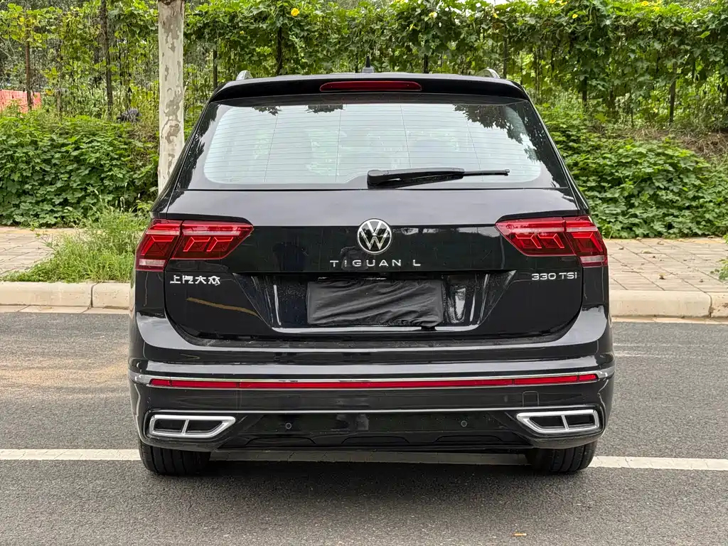 VOLKSWAGEN TIGUAN L 2023