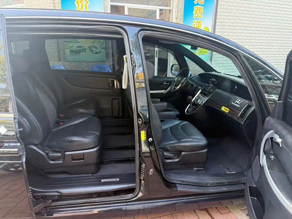 LUXGEN BIG 7 MPV 2017