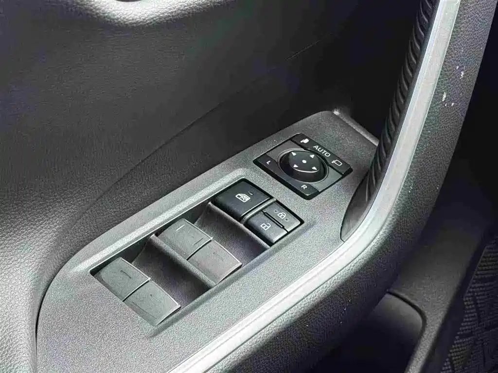 TOYOTA WILDLANDER 2023