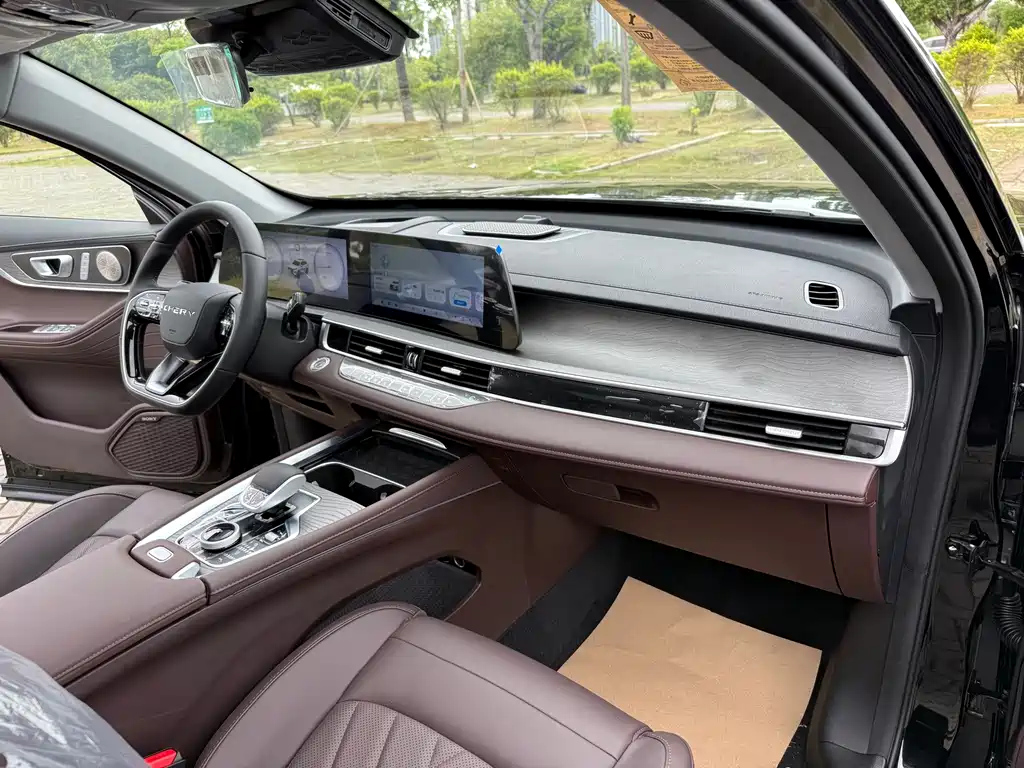 CHERY TIGGO 8 PRO 2025