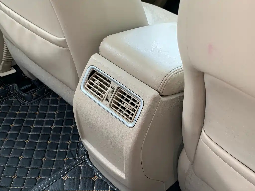NISSAN TEANA 2016