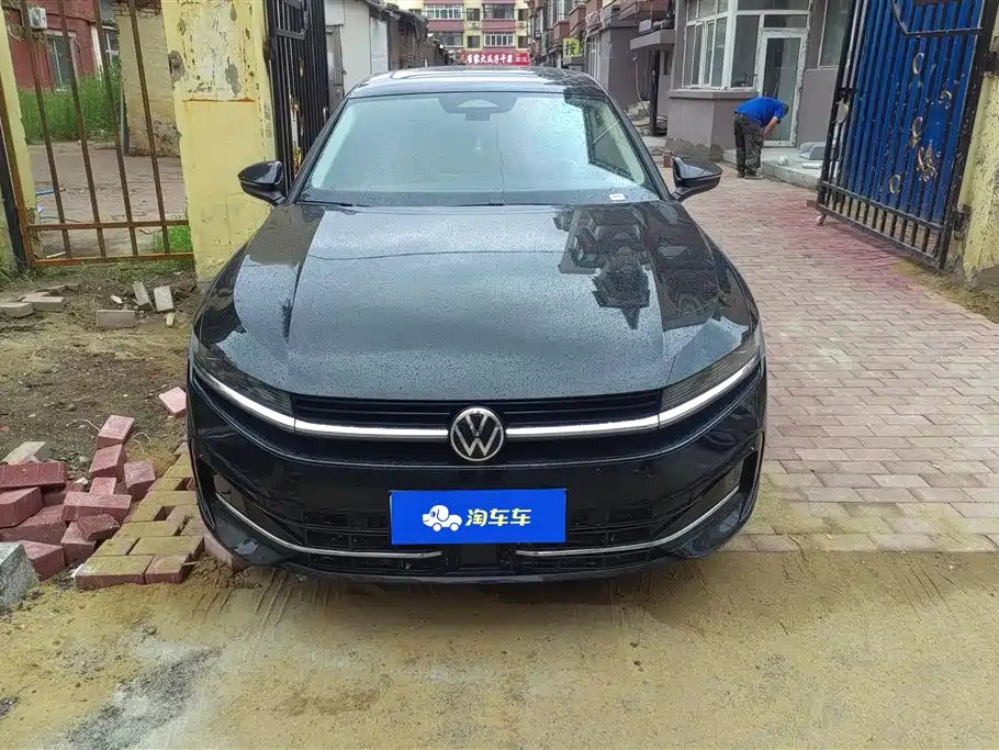 VOLKSWAGEN MAGOTAN 2024