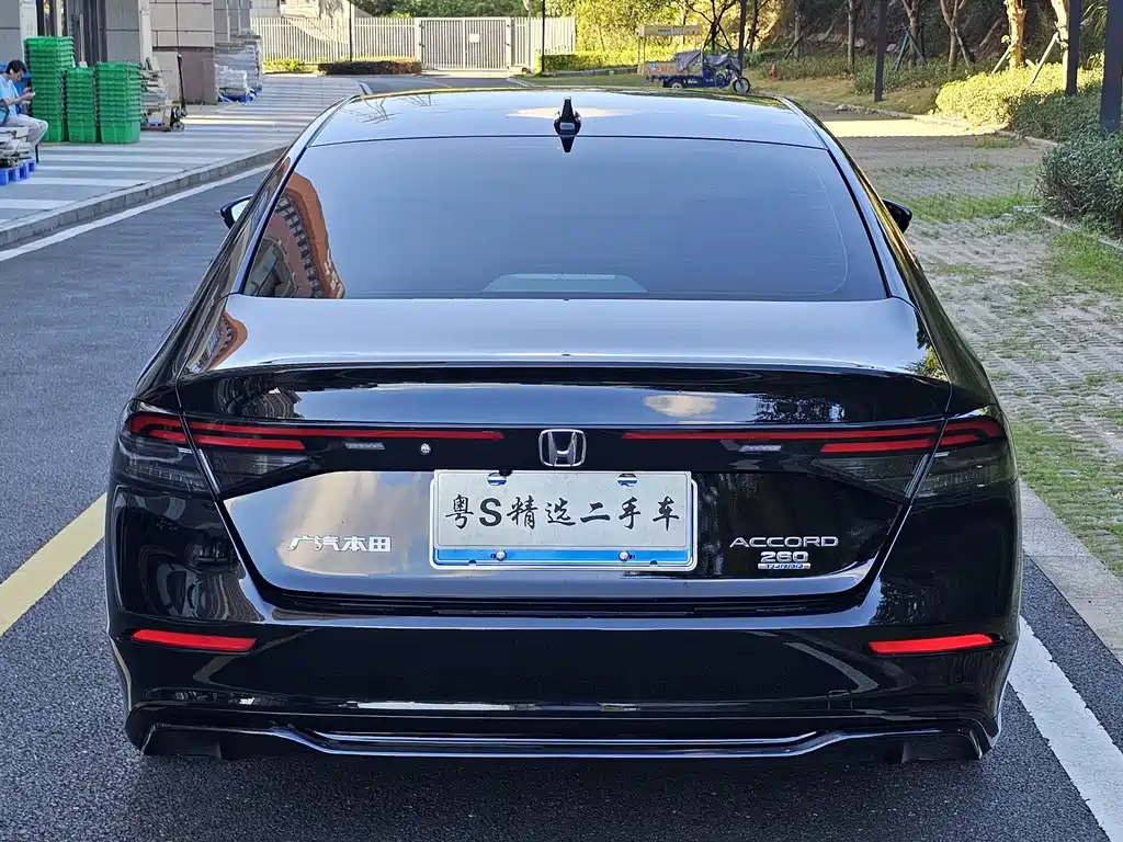 HONDA ACCORD 2025