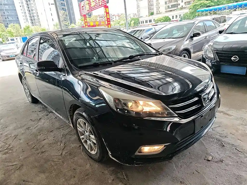 ZOTYE Z300 2016