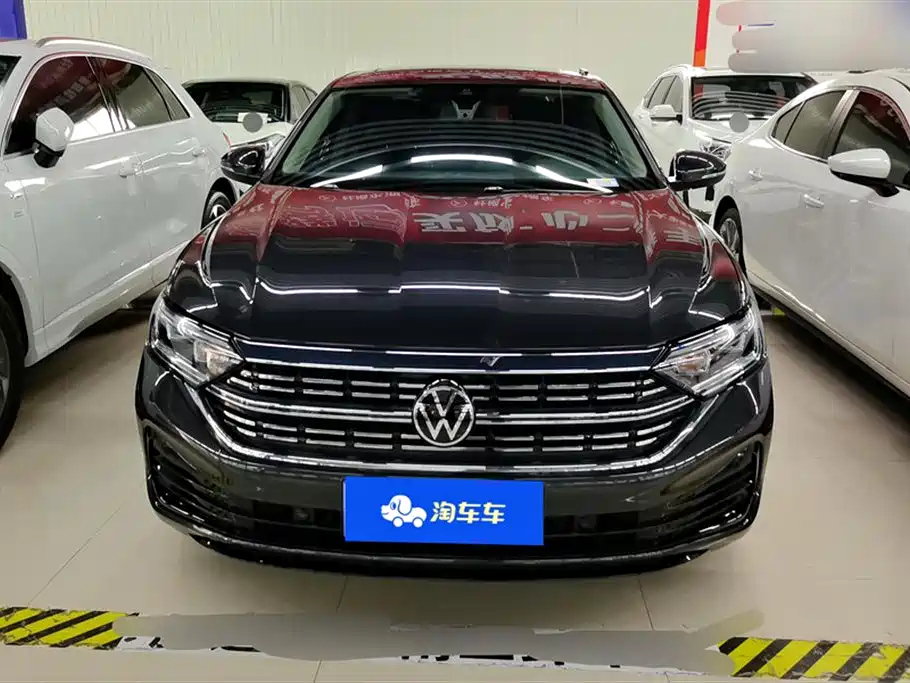 VOLKSWAGEN SAGITAR 2024