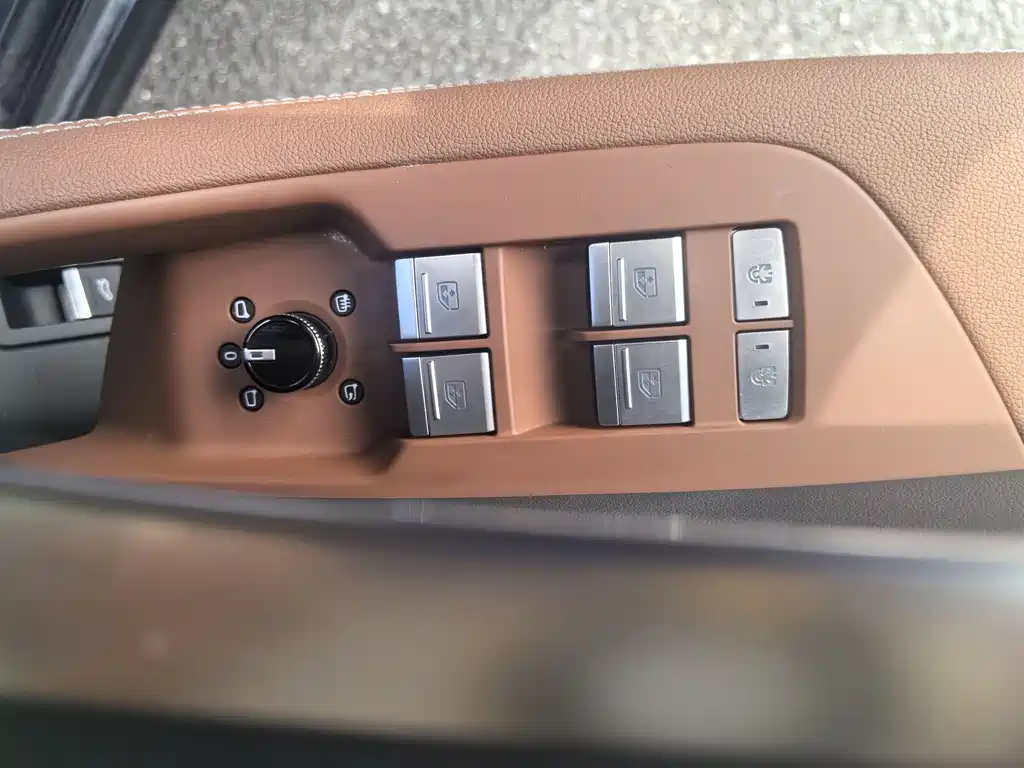 AUDI A7L 2024