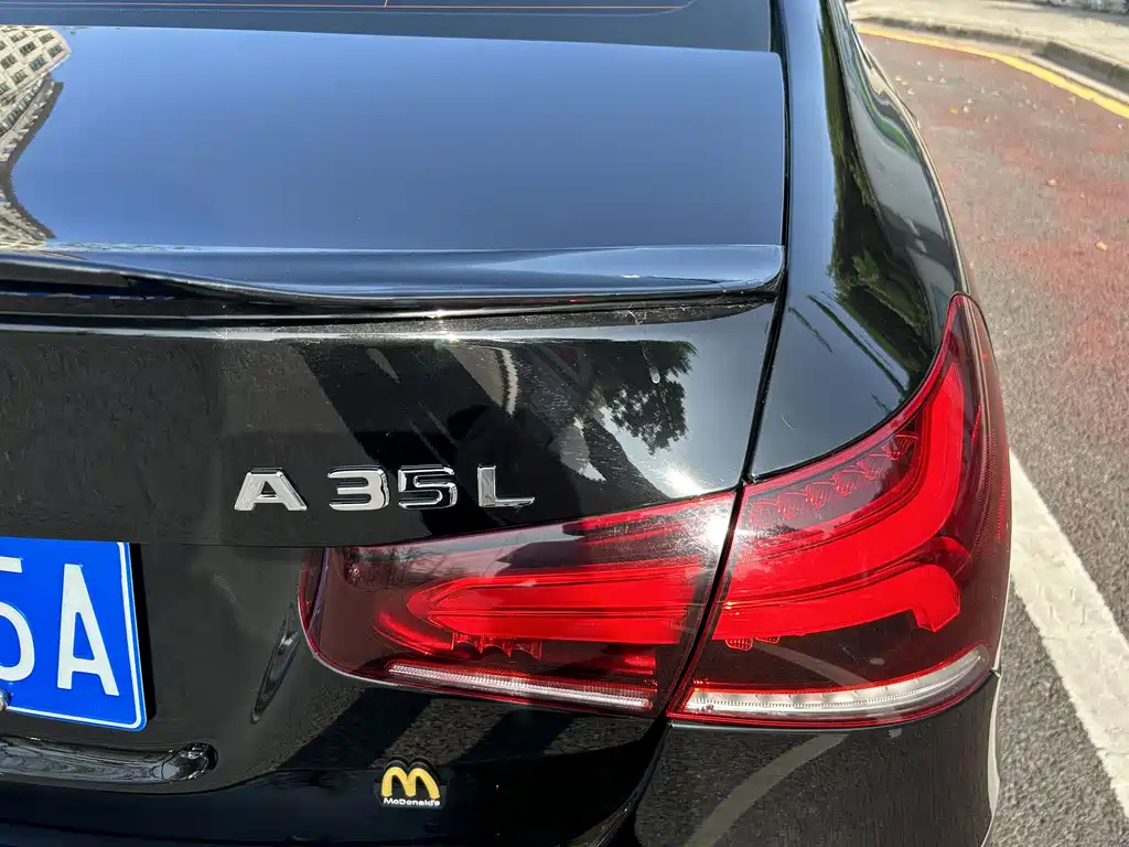 MERCEDES BENZ A-CLASS 2021
