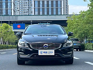 VOLVO S60 2017