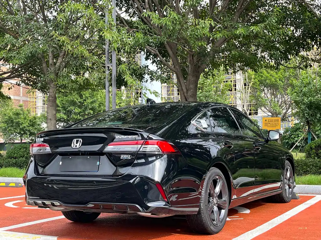 HONDA INSPIRE 2025