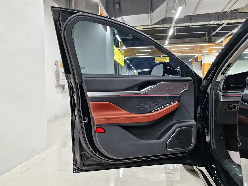 LINCOLN Z 2022