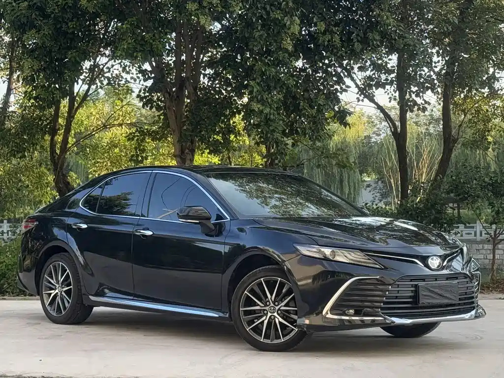 TOYOTA CAMRY 2023