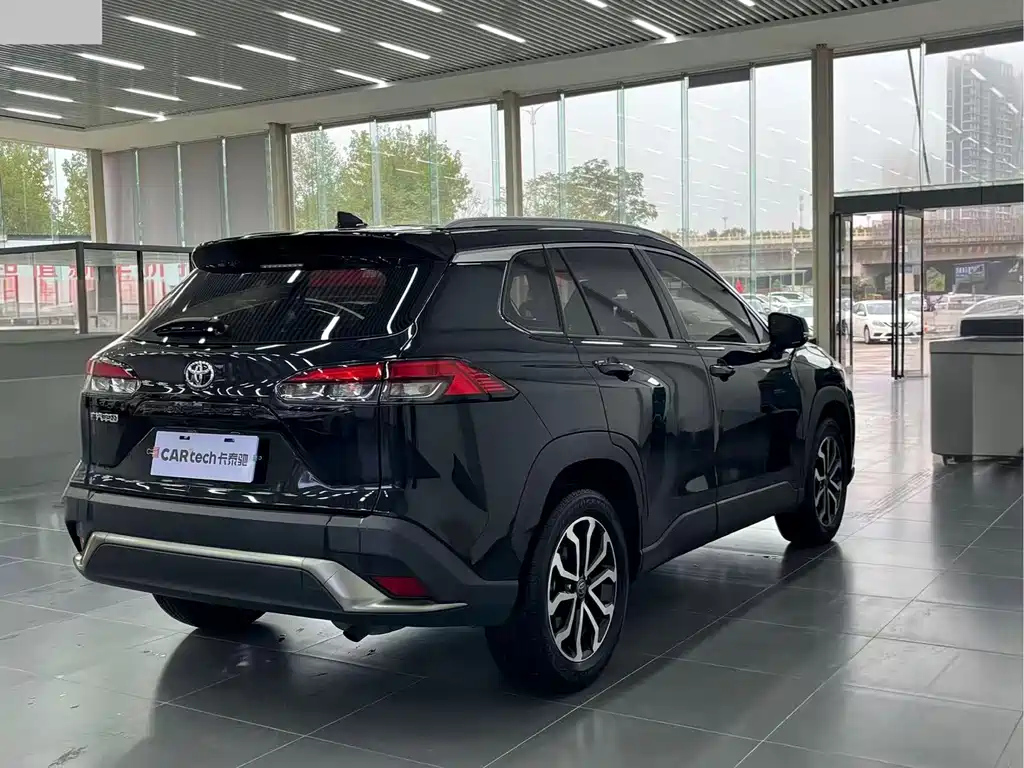 TOYOTA FRONTLANDER 2022