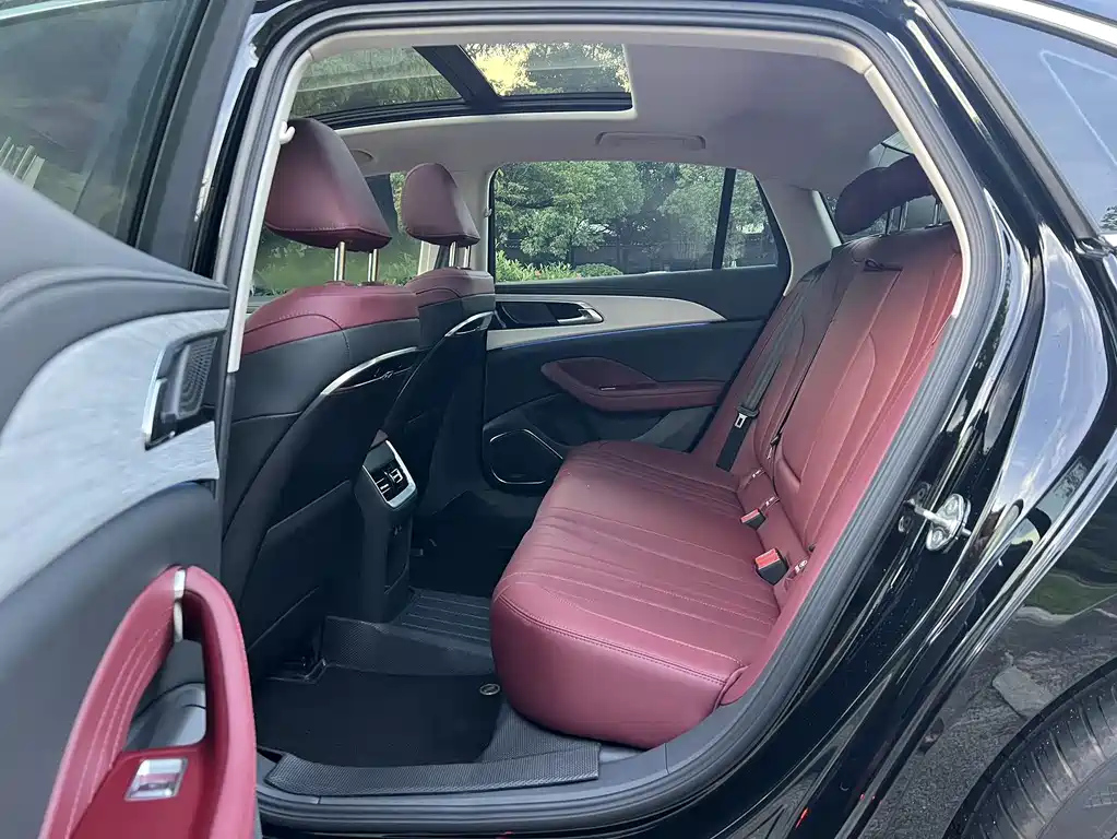 HONGQI H5 2025