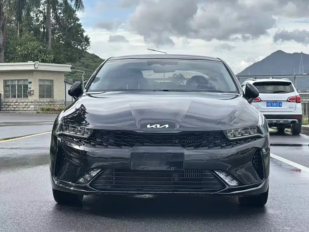 KIA K5 2022