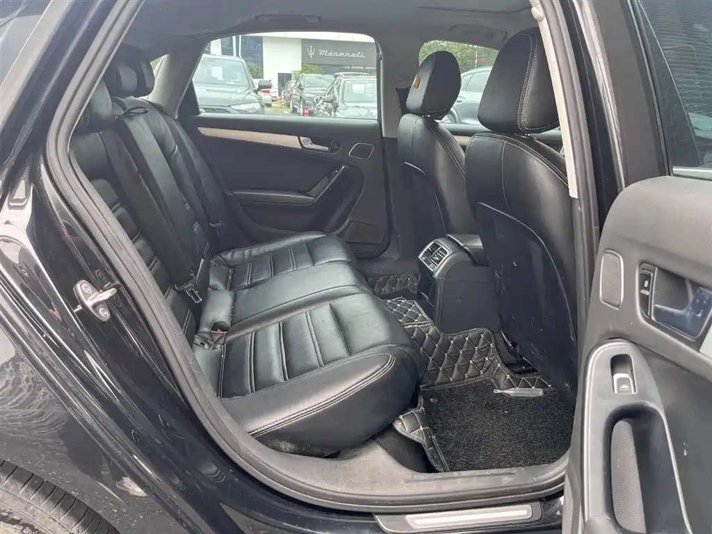 AUDI A4L 2015
