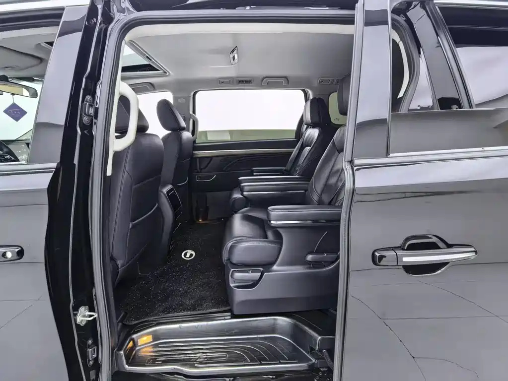 TRUMPCHI M8 2021