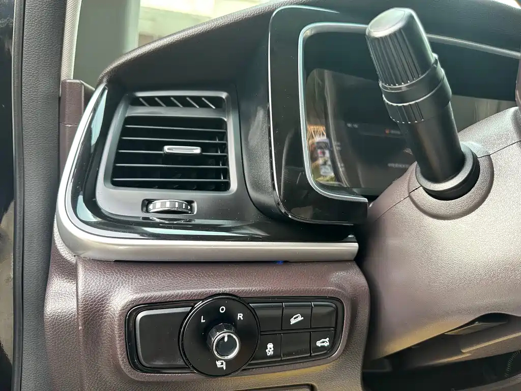 TRUMPCHI M8 2022