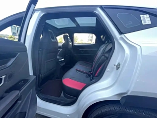 JETOUR BIG &#22307;  2022 YEAR 1.6T DCTSPORT 2022