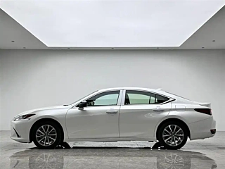 LEXUS ES  2022