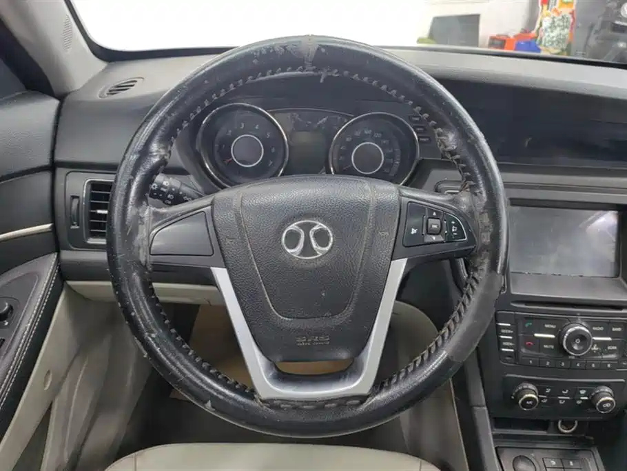 BAIC SENOVA D50 2015