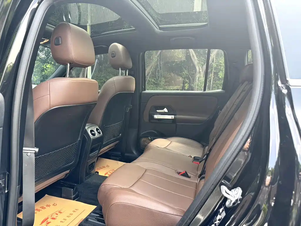 MERCEDES BENZ GLB 2022