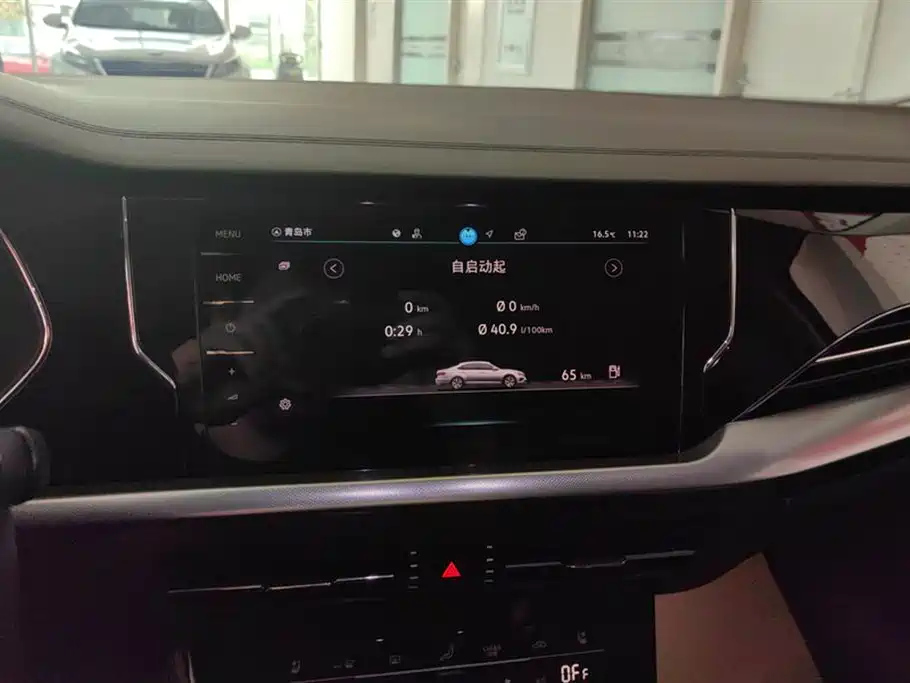 VOLKSWAGEN PASSAT 2024