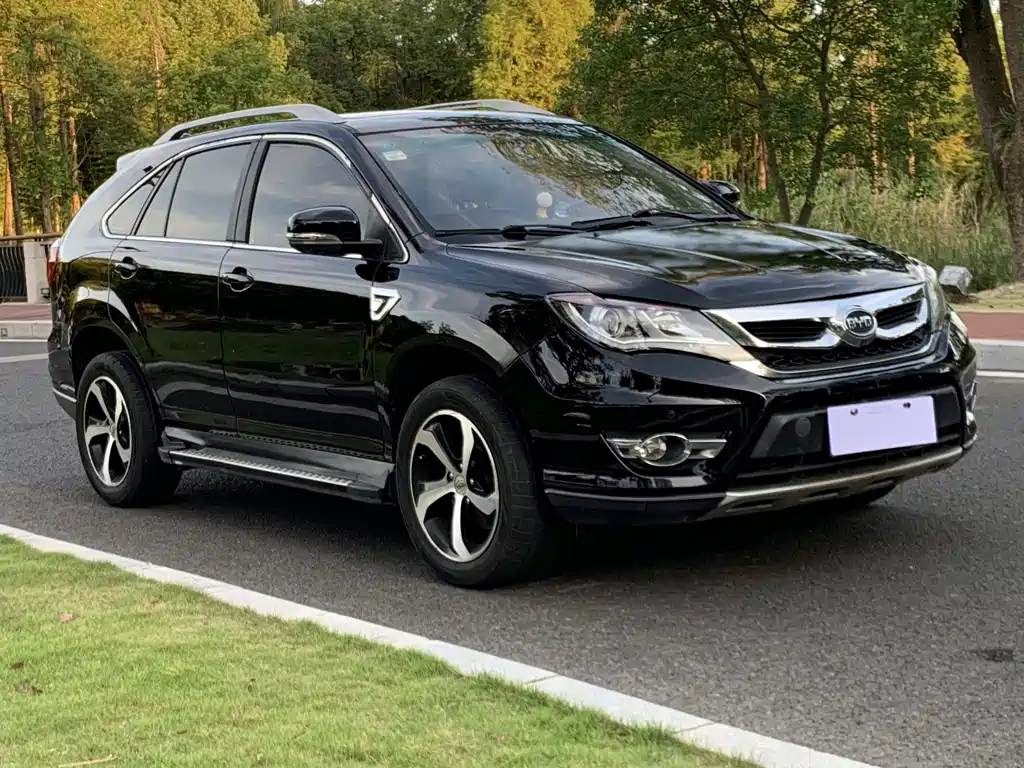 BYD S7 2016