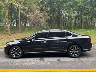 VOLKSWAGEN MAGOTAN 2021