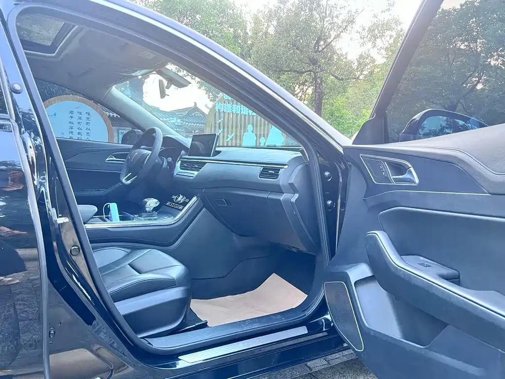 HONGQI H5 2021
