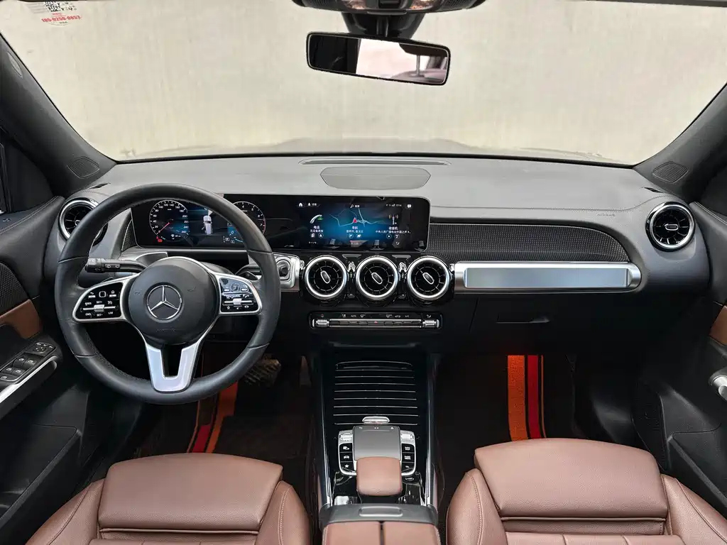 MERCEDES BENZ GLB 2020