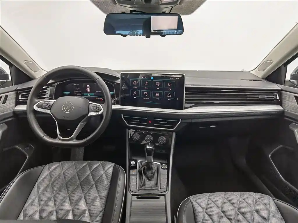 VOLKSWAGEN SAGITAR 2023