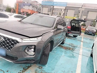 HYUNDAI SANTAFE  2020