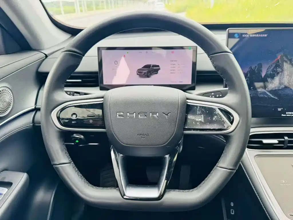 CHERY TIGGO 8 PLUS 2025