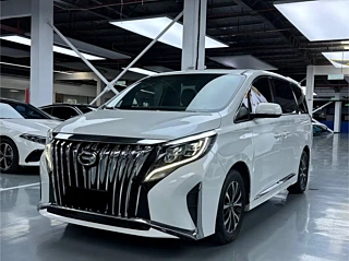 TRUMPCHI M8  2023 YEAR  390T PREMIUM ENJOY ED 2023