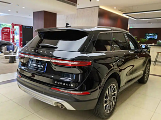 LINCOLN ADVENTURER 2022